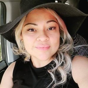 Meet your Posher, Veronica